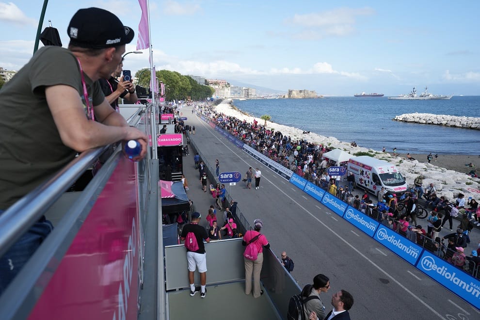 Spectators enjoying Giro d'Italia finish hospitality as part of our Watch Giro d'Italia 2025 experiences