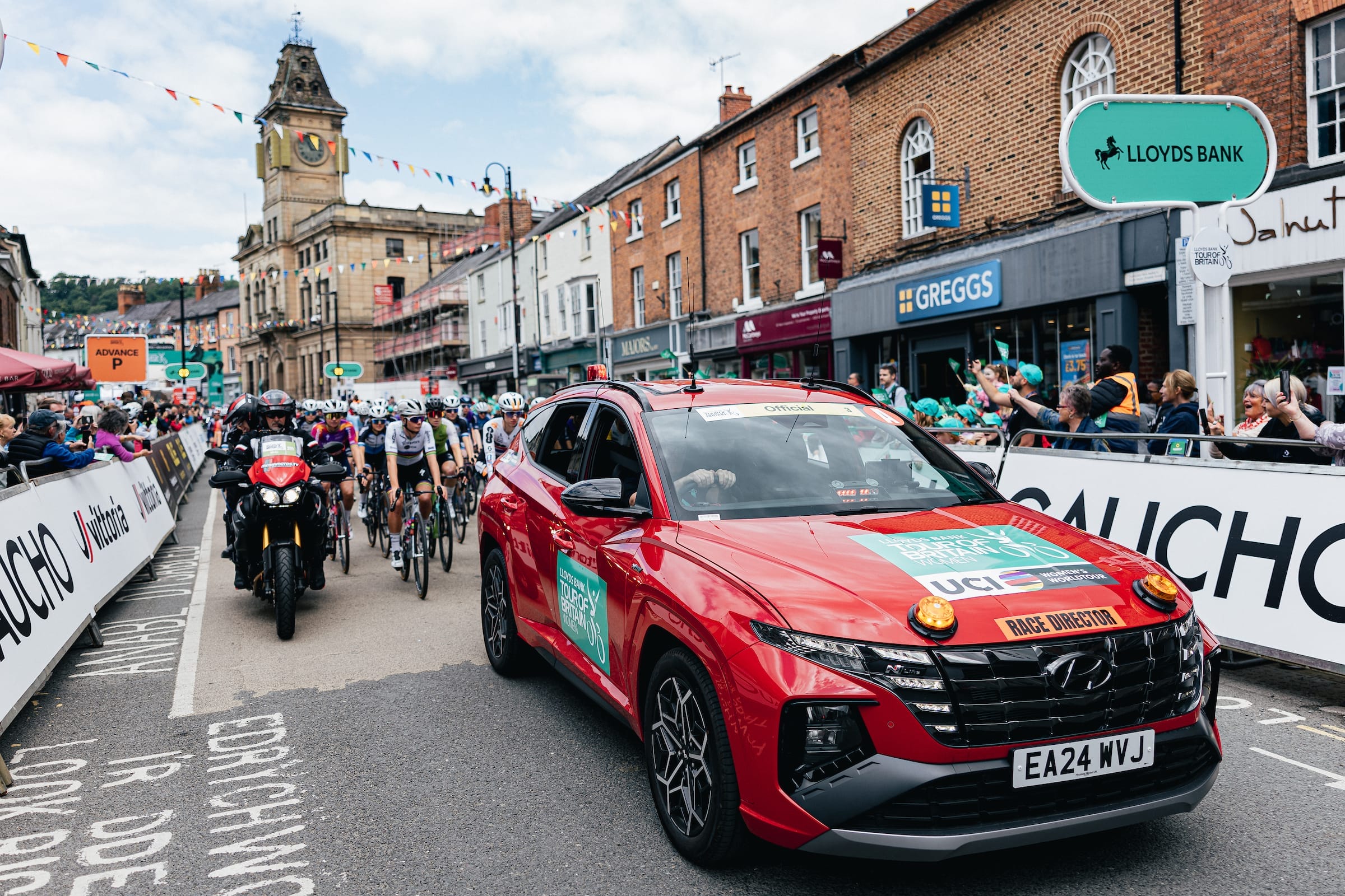 Riders taking part in the Tour of Britain Men 2024