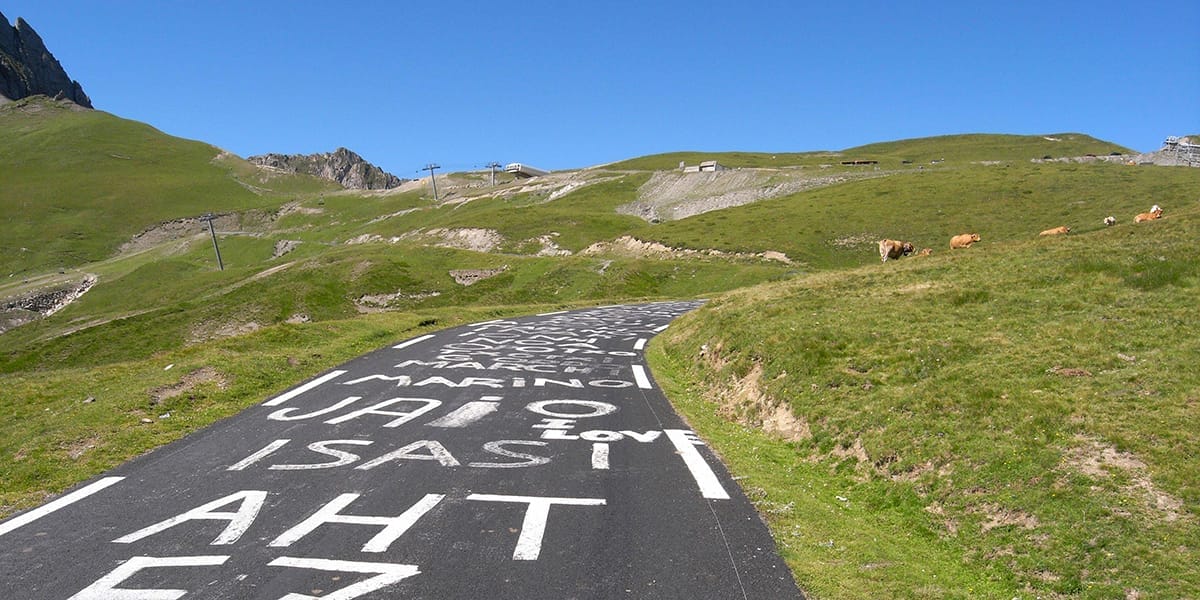 tour de france in the pyrenees