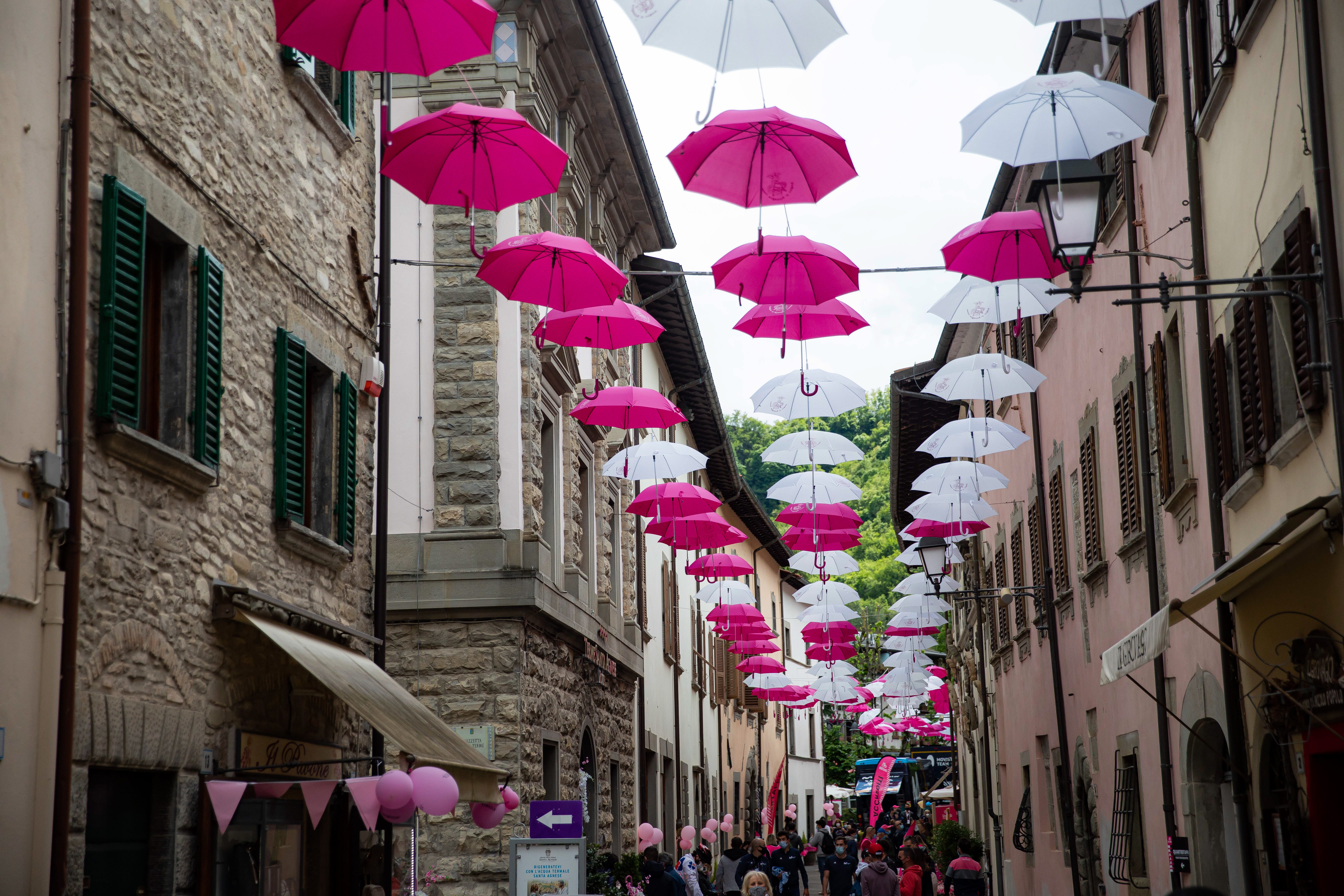 Some of the beautiful scenery on offer on the Giro d'Italia 2025 route