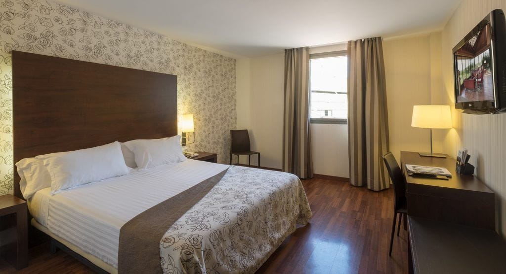 01-room-hotel-gran-ultonia-1024x556