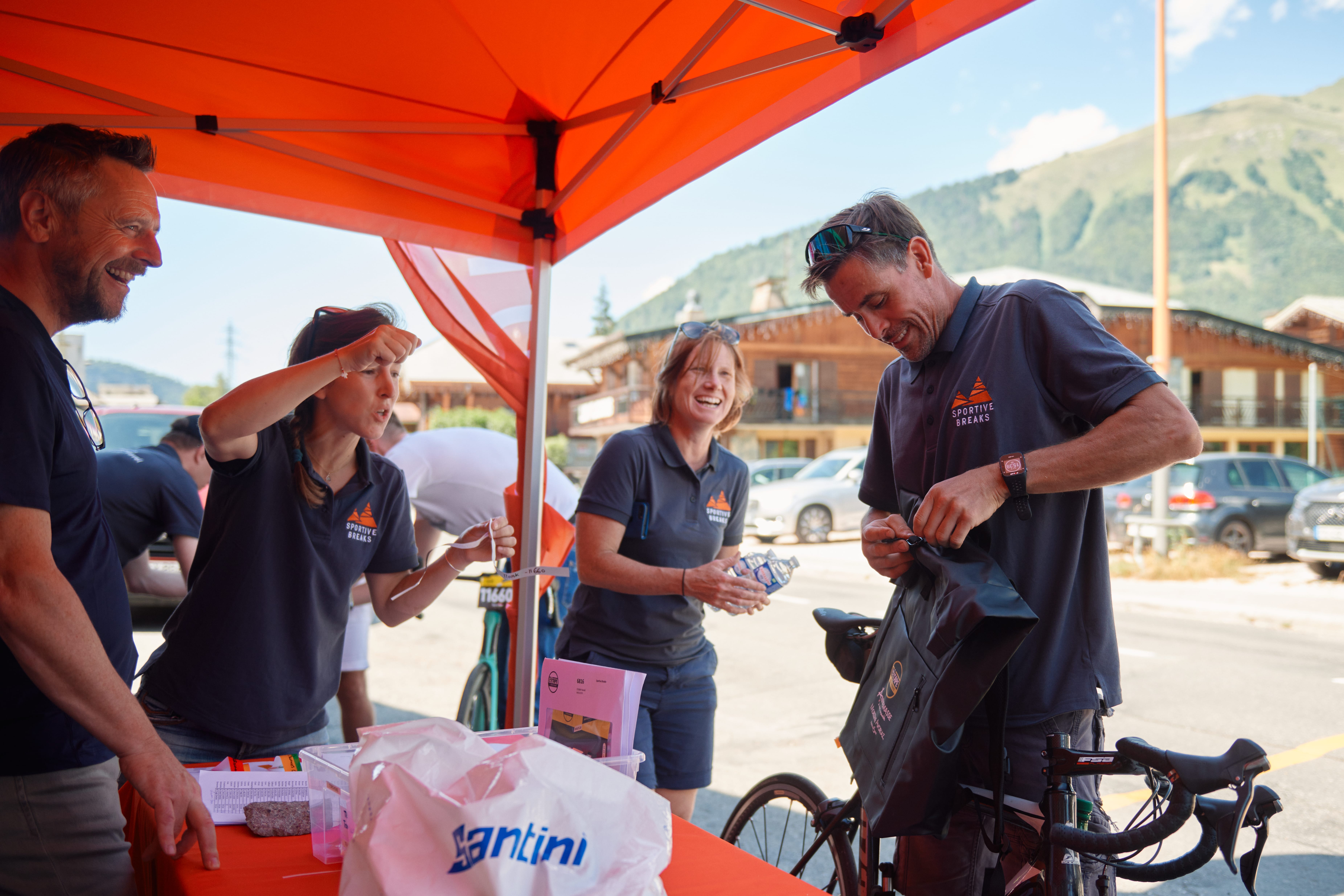 Sportive Breaks have a dedicated team in Lorne, Australia during the UCI Gran Fondo World Championships 2025