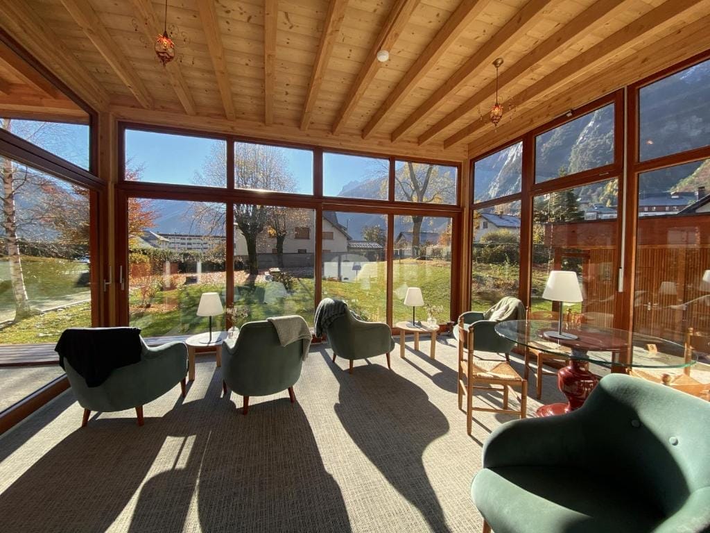 HOTEL3 OBERLAND
