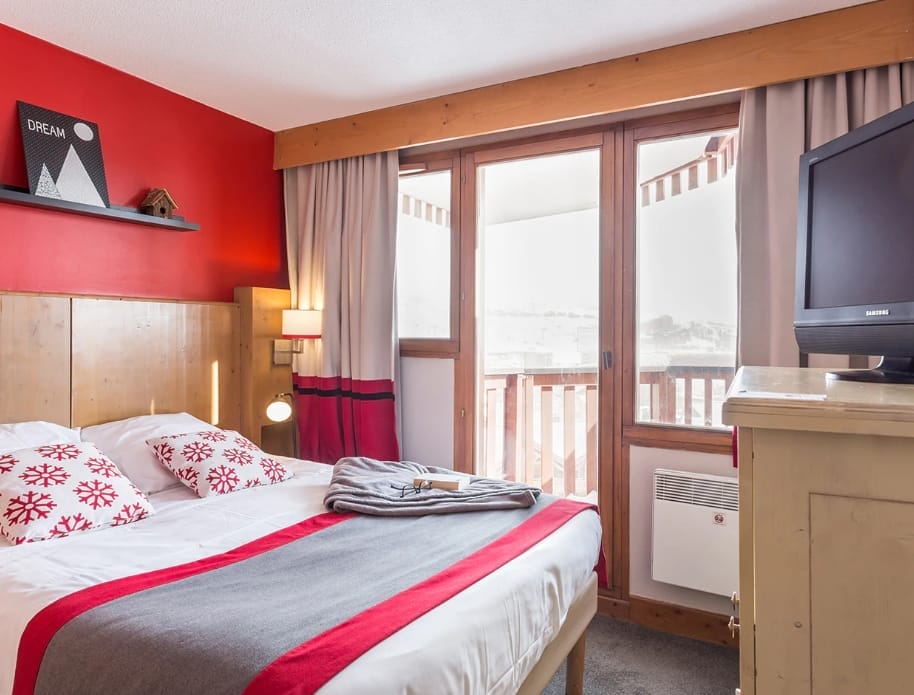 residence ours blanc1