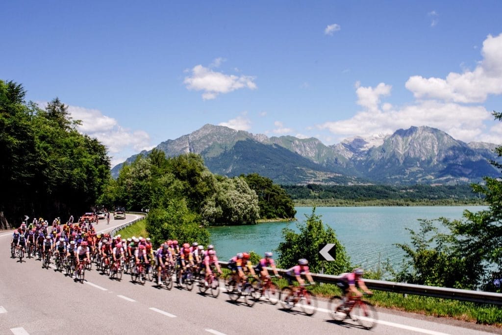 Riders pass along stunning Italian shoreline during the Giro d'Italia Women's race