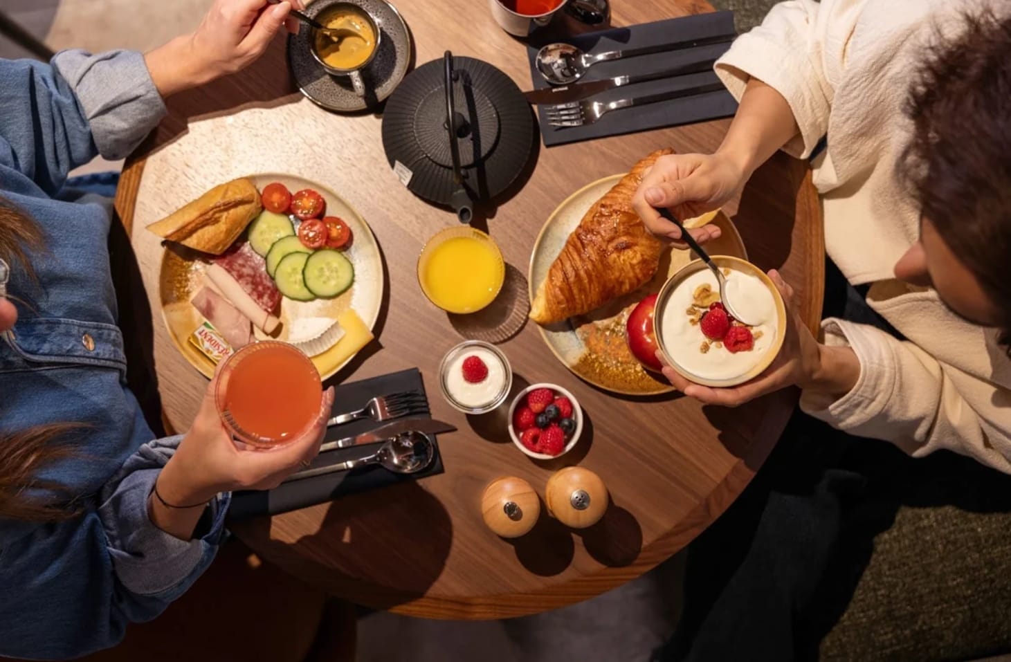 tour de France Paris hotel